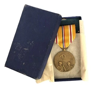 GENUINE VINTAGE Full Sized American WW2 Asiatic Campaign Medal. Boxed. - Picture 1 of 6