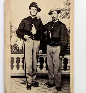 Foto CDV guerra civile due soldati mano sulla spalla di John Holyland Washington DC - Foto 1 di 5