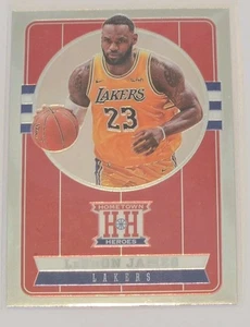 2019-20 Chronicles LeBron James Hometown Heroes #561 Los Angeles Lakers - Picture 1 of 2