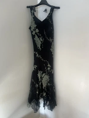 Maxi Vestido Jonathan Martin Vintage Seda Hada Dobladillo Floral Negro y Verde Claro Foto 1 de 4