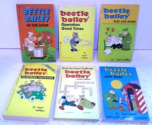 6 Beetle Bailey Books by Mort Walker In The Soup, Rise and Shine, Joke Book - Foto 1 di 3