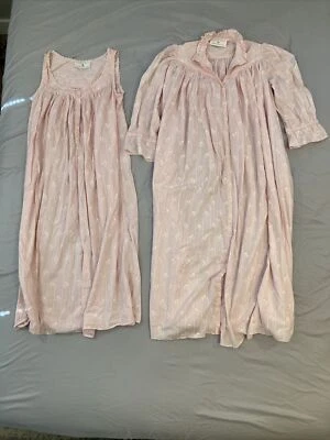 Eileen West Queen’s Anne Lace Cottagecore Cotton Pink Floral Gown/Robe Set M - Image 1 of 4