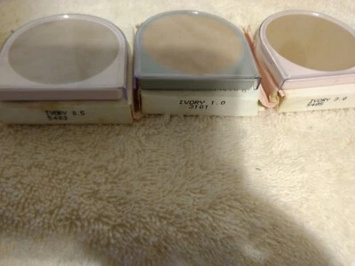 MARY KAY CREAM/CREAM TO POWDER FOUNDATIONS (D SHAPE)(UPDATED 09/25) - Image 1 of 4