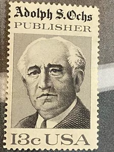 1976 Adolph S Ochs Publisher Single 13c Stamp Misprint Scared Lip Mint /MNH - Picture 1 of 3