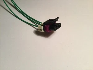 Turn Signal Connector 3-wire for 1998-05 Mercedes ML430 ML320 ML55 HID / Halogen - Picture 1 of 2