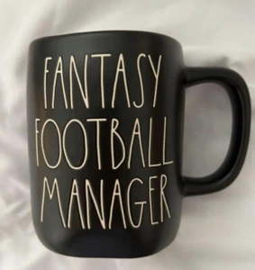 NUEVA Taza Rae Dunn “Fantasy Football Manager” Linda - Imagen 1 de 1