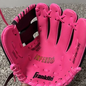 Franklin Inferno 24950-9" RHT Jugend Baseball Handschuh / Schwarz / Pink - Bild 1 von 5