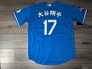 Camiseta Kanji Shohei Ohtani #17 Los Angeles Dodgers Azul '24 Serie Mundial Grande - Imagen 1 de 7