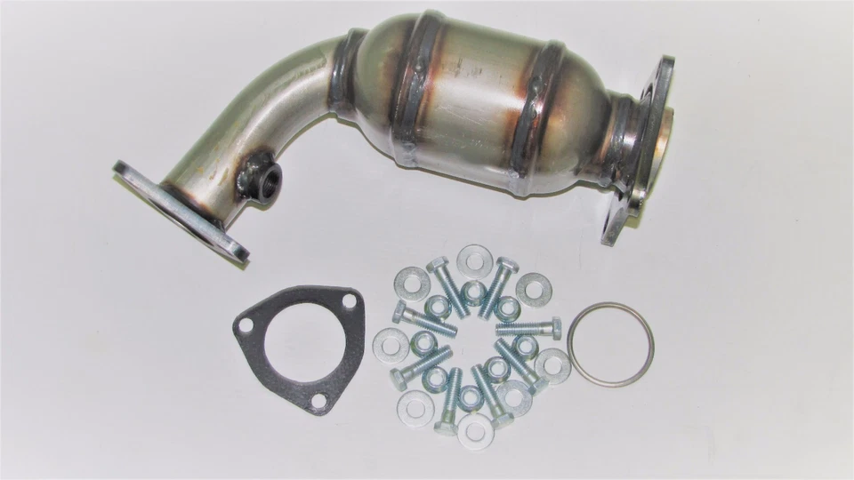 适用于:2002 - 2006 年日产 Altima 3.5L 防火墙侧(银行 1)催化转换器 — 第 1/1 张图片