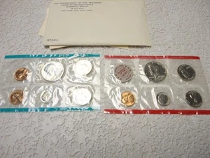 1972 P, D & S Uncirculated 11 pc.Coin Set U.S Mint Original Government Packaging - Picture 1 of 5