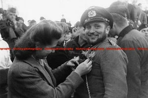F003639 WW2 Deutscher U-Boot Stützpunkt Atlantik 1943 - Bild 1 von 3