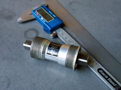 Campagnolo Chorus square taper Bottom Bracket - 102mm - English thread - ISO - Image 1 of 4