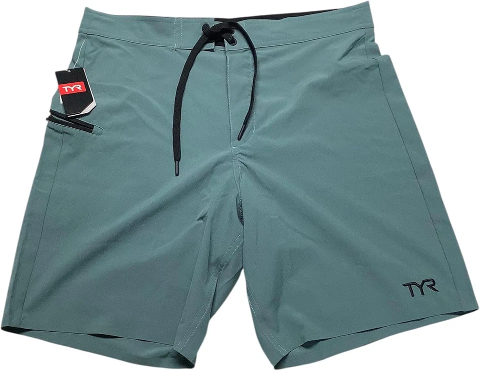 Pantalón Corto TYR Solid Mobius Atlántico Norte | Verde | Talla-30. Foto 1 de 1