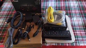 TIM SMART MODEM ROUTER WIFI+ TIM BOX (x2) + TELECOMANDO (x2) + JOYPAD (x2) - Foto 1 di 9