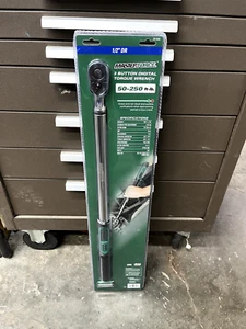 Masterforce® 1/2" Digital Torque Wrench - Picture 1 of 2