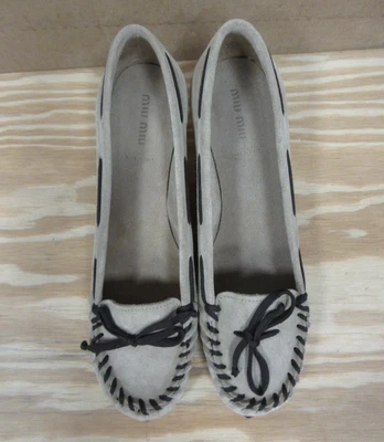 Miu Miu Heels Women 9 1/2 Beige Suede Moccasin Pumps Leather Sole Italy 39 1/2 - Image 1 of 4