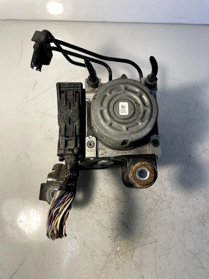 Módulo de bomba de freno ABS antibloqueo Lincoln MKZ 2017-2020 OEM FF4-Q10 Foto 1 de 4