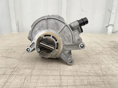 BMW 750i 2016-2020 motor bomba de vacío 4,4 L AWD 72 k 66931 Foto 1 de 4