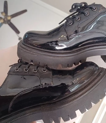 Aldo_Bigmove_Patent Black Lug-Sole Oxfords_Size 7.5 - Image 1 of 4