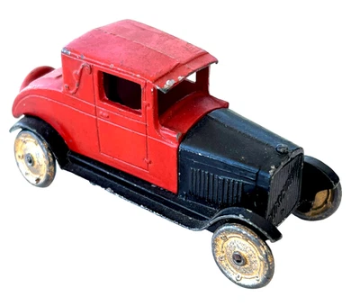 Vintage 1920s Prewar Tootsietoy 6302 Oldsmobile Red & Black Coupe - NICE - Image 1 of 4