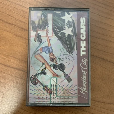 The Cars Heartbeat City Cassette Tape Foto 1 de 4