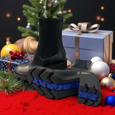 $1290 Burberry Leather Stride Chelsea Boots Size 9 - Image 1 of 4