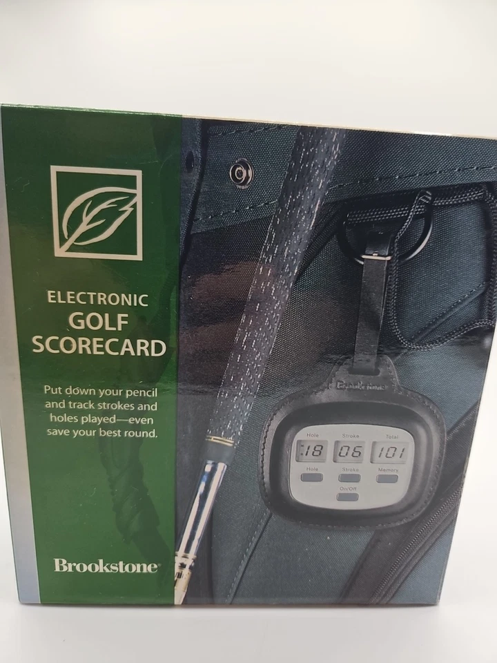 Scorecard eletrônico de golfe da Brookstone - Imagem 1 de 3