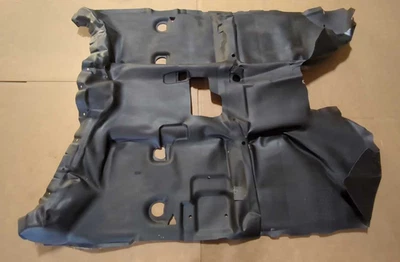 Новый оригинальный производитель подлинный резиновый напольный коврик Mopar 2009-2012 Ram 1500 с удлиненной кабиной - Изображение 1 из 4