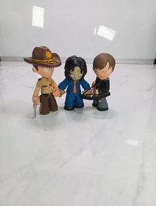 Funko Mystery Minis Walking Dead Rick Grimes, Daryl Dixon & Zombie - LOT OF 3 - Bild 1 von 1
