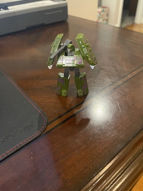 Figura de acción Transformers Megatron Legends Class Hasbro tanque 2011 Foto 1 de 1