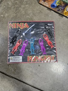Vintage Gumball Vending Machine Toy Header Card Ninja Flingers - Picture 1 of 1