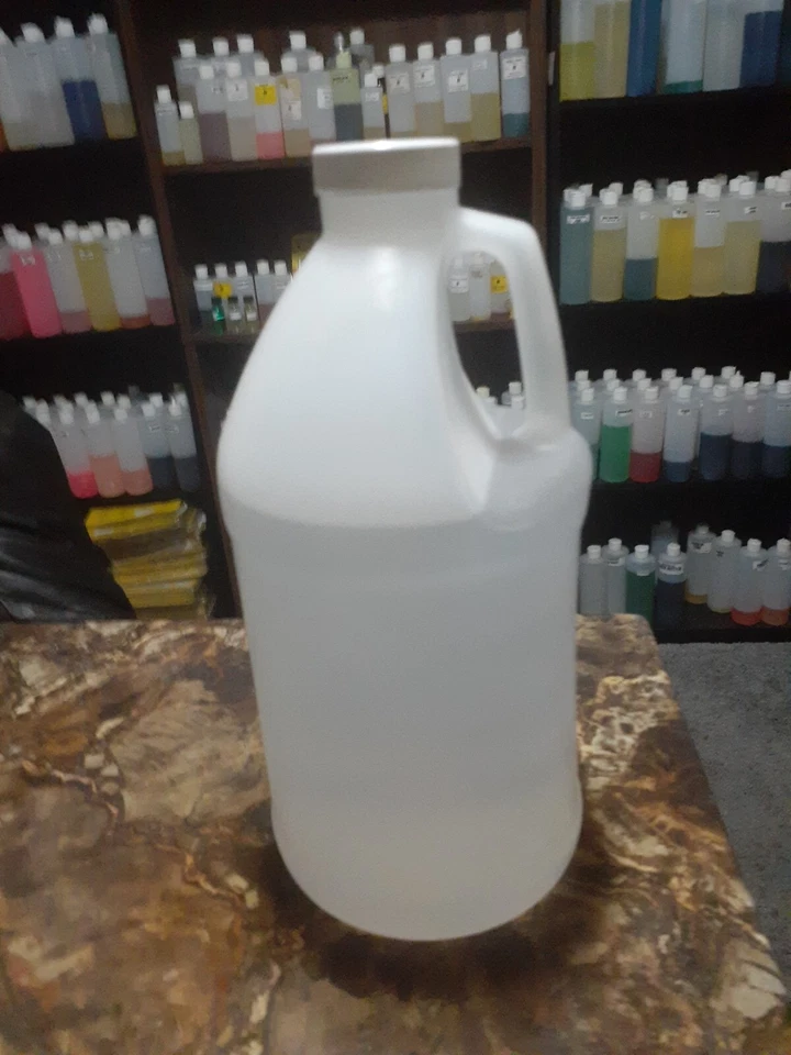 1/2 Gallon Bacarat Rouge 540 BODY OIL - Image 1 of 1