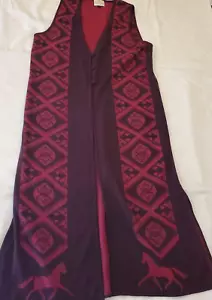Peruvian Perfection Women’s Long Vest Size S 100% Alpaca Red Aztec - Picture 1 of 12