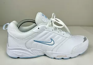 Nike Mujeres Talla 10 View lI 318171-111 Blanco/Azul Hielo Zapatos para Caminar Tenis COMO NUEVO - Imagen 1 de 15