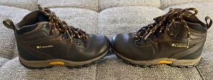 Columbia Newton Ridge Youth Boys/Unisex Size 1Y Brown Ankle Boots-Shoes - Picture 1 of 5