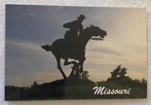 Pony Express Statue Missouri - Postcard (D1) - Picture 1 of 2