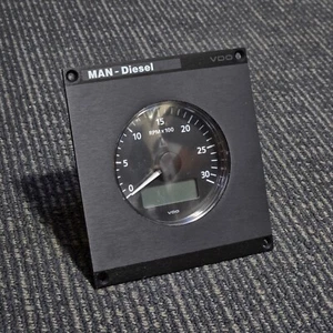 MAN - Diesel VDO RPM Tachometer Swiss Made - Picture 1 of 3