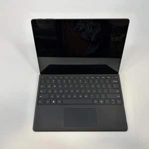 Microsoft Surface Pro 9 13" Black WiFi 2022 2.6 GHz i7-1255U 16GB 256GB SSD - Picture 1 of 10