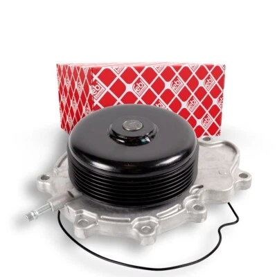 Febi Bilstein water pump for Mercedes-Benz - Image 1 of 4