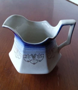 Vintage SEBRING China Co. S.P. Co.  S—-V  Gravy Boat - Picture 1 of 7