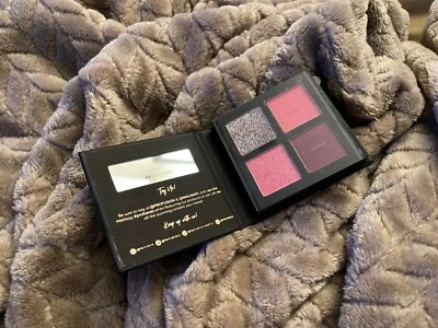 Profusion Cosmetics Holiday 2021 Quad 4 Shade Palette Eyeshadow  - Image 1 of 2