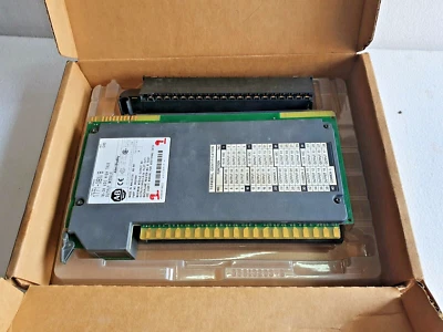 A Bradley 1771-OBN Output Module High True Series B For Parts Only - Image 1 of 4