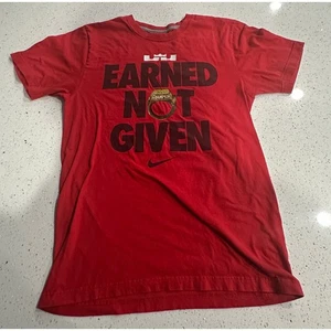 Nike Lebron James Earned Not Given Championship Ring T-Shirt Men's Small MVP - Picture 1 of 5