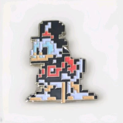 Pinback esmaltado Scrooge McDuck de 8 bits - ¡Mi personaje favorito de Disney!  Foto 1 de 2