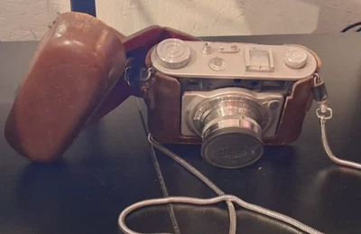 Cámara telémetro Futura S 35 mm Futura Evar 50 mm F1:2,0 SIN PROBAR Foto 1 de 4