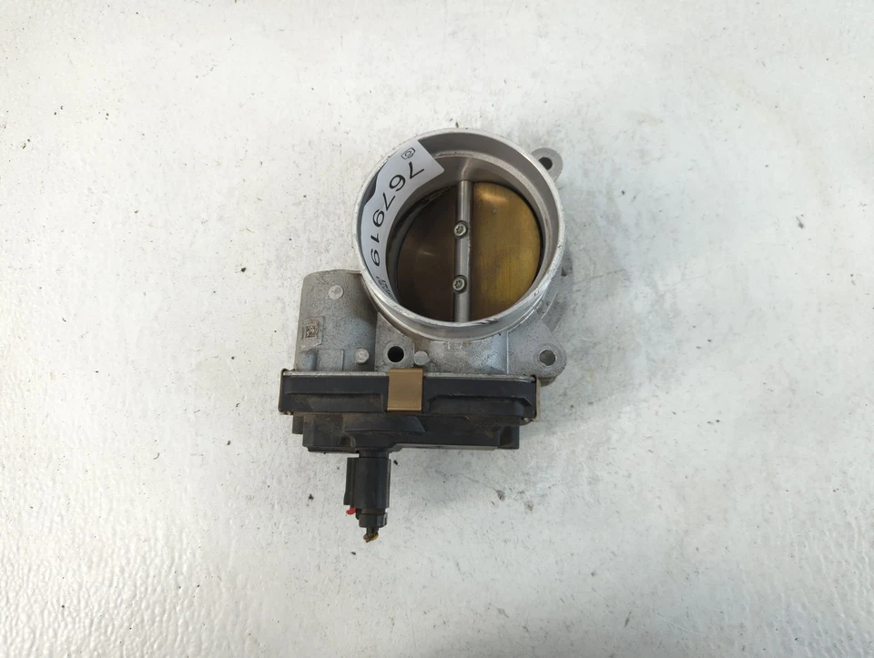 Carrocería del acelerador Chevrolet Suburban 1500 ESJEY Foto 1 de 4