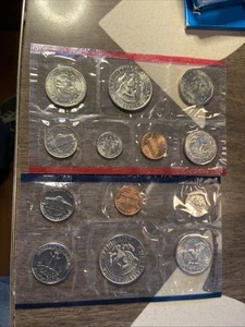 1980 Uncirculated Coin Set U.S Mint Original Government Packaging - Picture 1 of 3