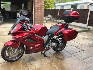 Honda VFR 800 A8 Vtec - Picture 1 of 11