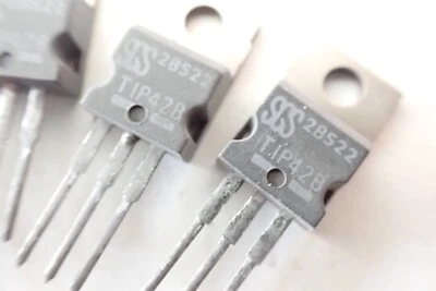 SGS TIP42B ORIGINAL TRANSISTORS     x10 TRANSISTORS PER SALE - Image 1 of 4