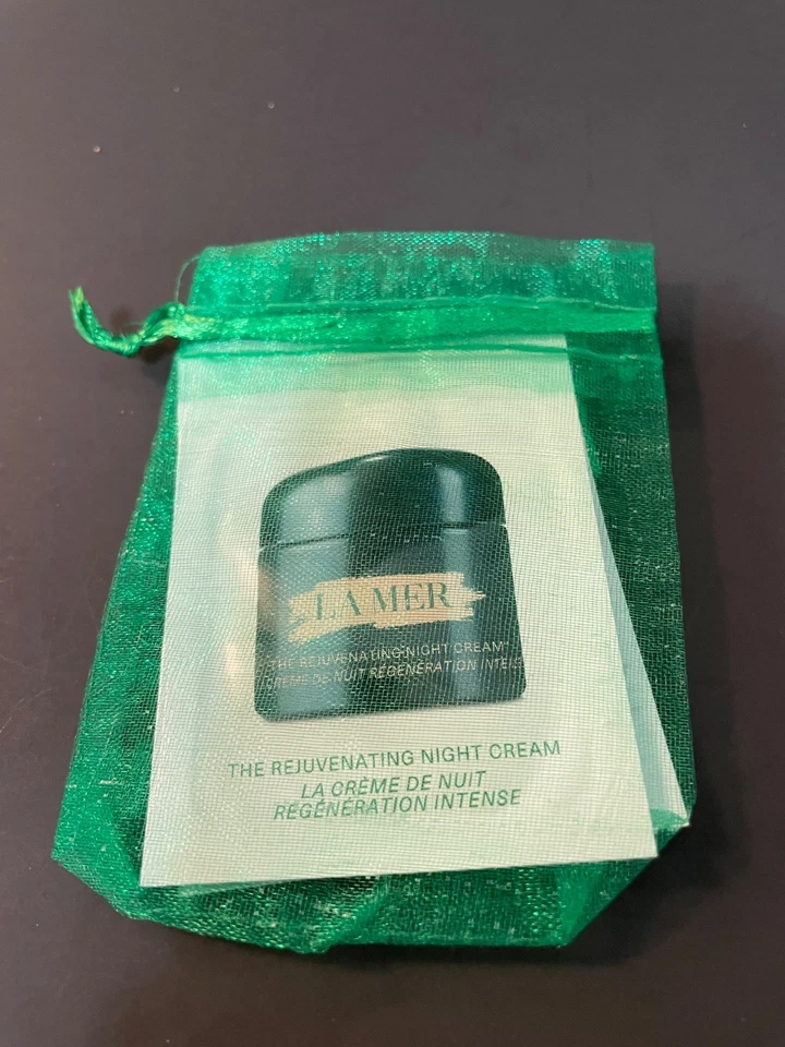 LA MER CREMA FACIAL VARIEDAD MUESTRA REGALO TRÍO Foto 1 de 1